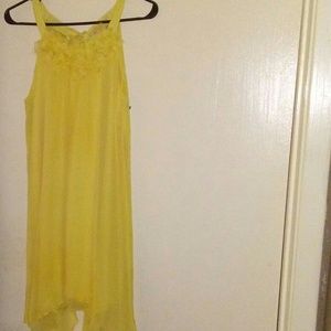 Yellow dress with feathery fabric